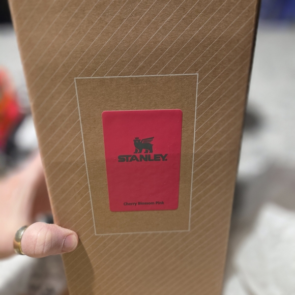 New In Box Stanley Crimson Tumbler with Straw 40 Oz Rich Red. - Picture 2 of 8